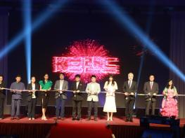 2023 K브랜드문화축제 3천명 관객 동원, …월드피스볼런티어미션 한복,키즈대회,패션위크, K브랜드 대상,K팝 시상식 성황리 종료   기사 이미지