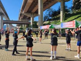 강남구, 달리기부터 통증관리까지…단체·사업장 찾아가는 '건강 뜀' 기사 이미지