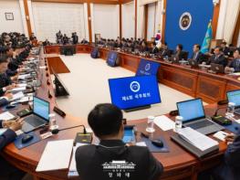 이재명 대통령 '땅값 올라 귀농·귀촌 어려워…농지 전수조사' 지시 기사 이미지